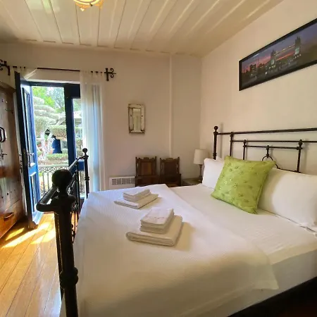 Nisi (adults Only) 3*