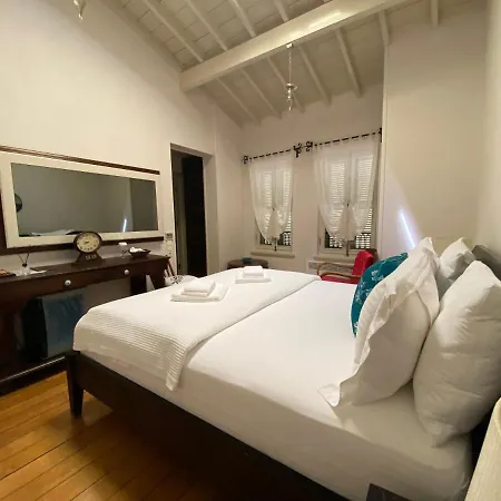 Nisi (adults Only) 4*