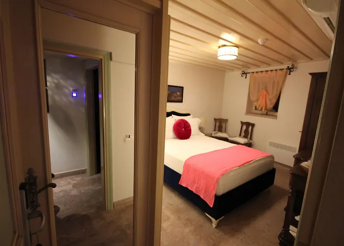 Nisi (adults Only) Ayvalı